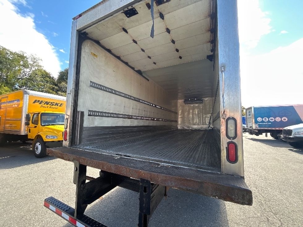 Refrigerated Truck-Light and Medium Duty Trucks-Freightliner-2019-M2-Braintree-MA-186,906\n\t\tmiles-$ 47,750 - Image 11