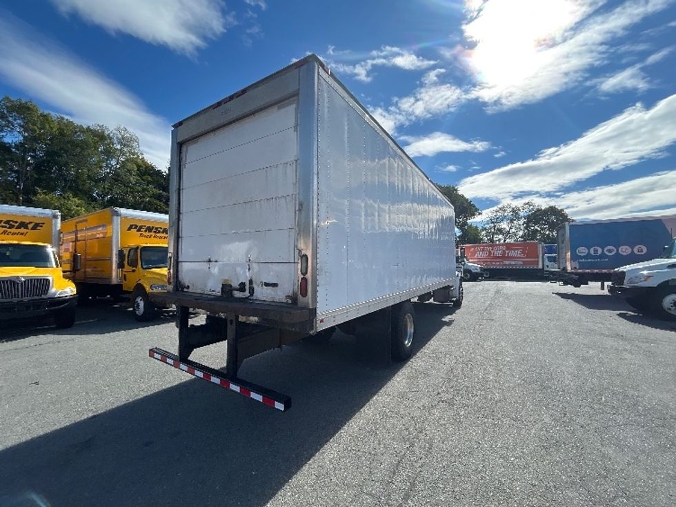 Refrigerated Truck-Light and Medium Duty Trucks-Freightliner-2019-M2-Braintree-MA-186,906\n\t\tmiles-$ 47,750 - Image 13