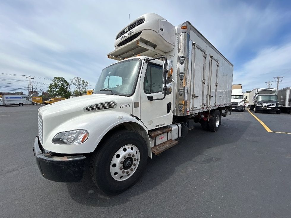 Refrigerated Truck-Light and Medium Duty Trucks-Freightliner-2019-M2-Braintree-MA-230,624\n\t\tmiles-$ 39,500 - Image 1