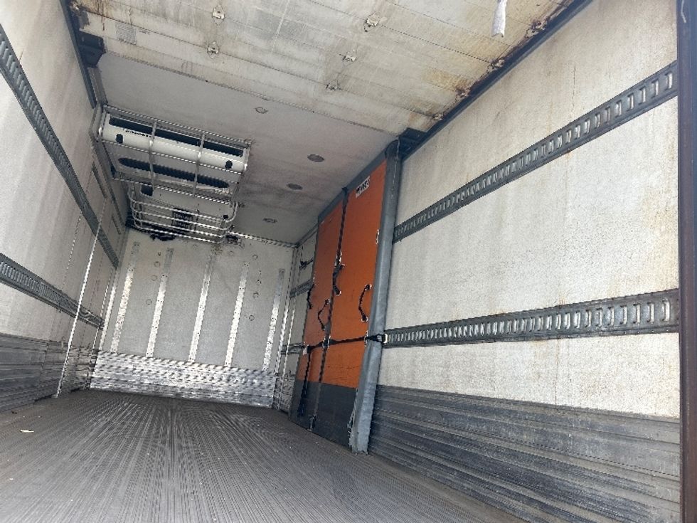 Refrigerated Truck-Light and Medium Duty Trucks-Freightliner-2019-M2-Braintree-MA-230,624\n\t\tmiles-$ 39,500 - Image 12