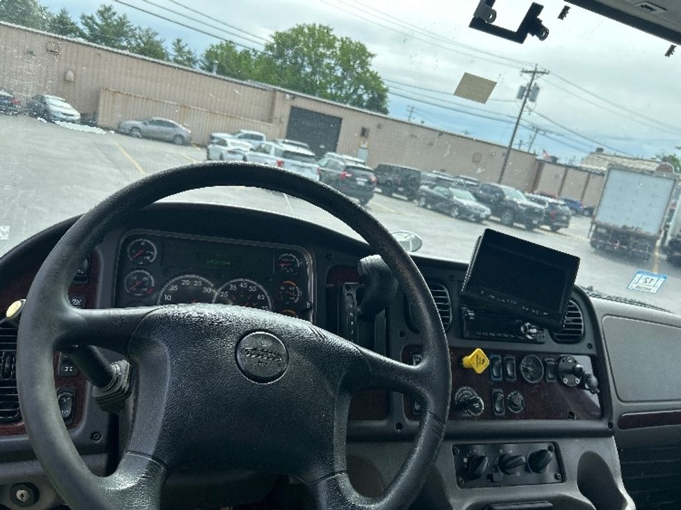 Refrigerated Truck-Light and Medium Duty Trucks-Freightliner-2019-M2-Braintree-MA-230,624\n\t\tmiles-$ 39,500 - Image 18