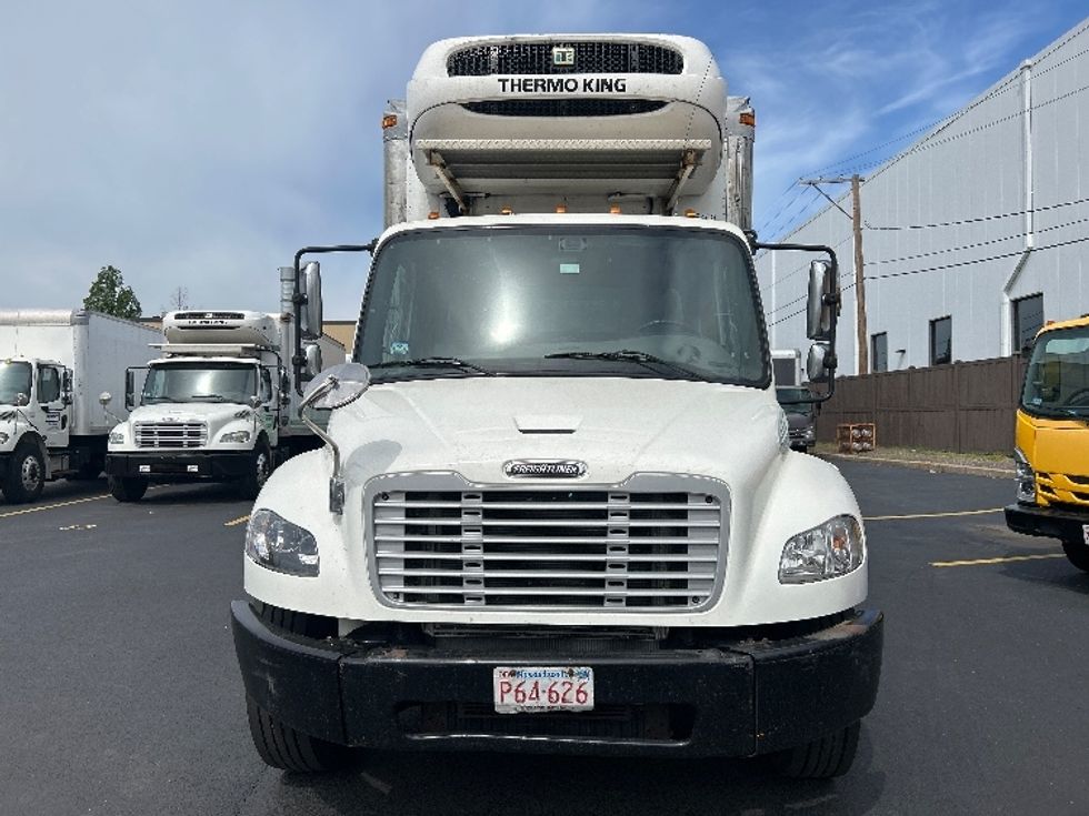 Refrigerated Truck-Light and Medium Duty Trucks-Freightliner-2019-M2-Braintree-MA-230,624\n\t\tmiles-$ 39,500 - Image 2