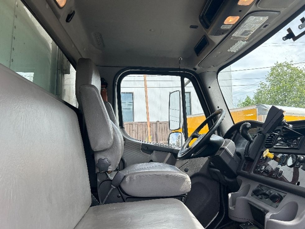 Refrigerated Truck-Light and Medium Duty Trucks-Freightliner-2019-M2-Braintree-MA-230,624\n\t\tmiles-$ 39,500 - Image 22