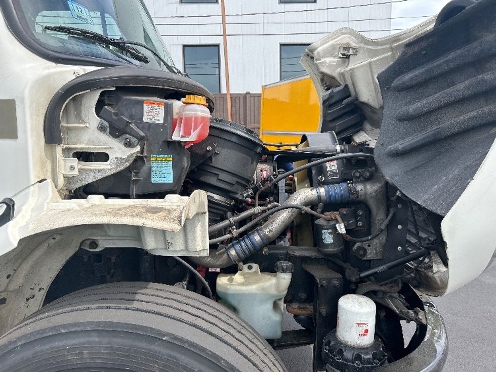 Refrigerated Truck-Light and Medium Duty Trucks-Freightliner-2019-M2-Braintree-MA-230,624\n\t\tmiles-$ 39,500 - Image 23
