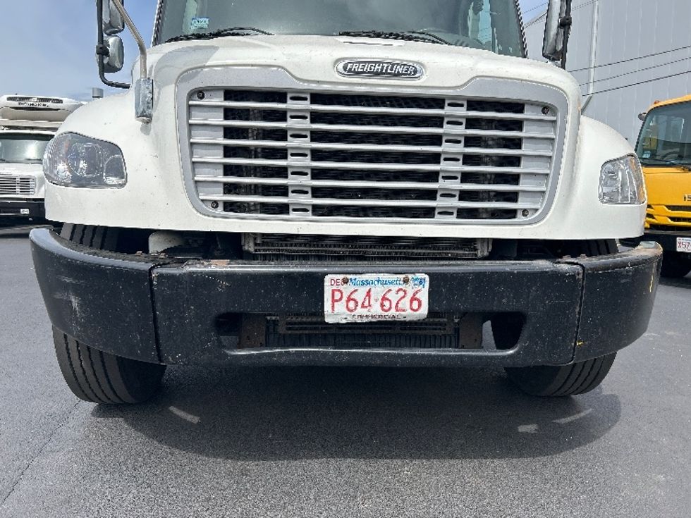 Refrigerated Truck-Light and Medium Duty Trucks-Freightliner-2019-M2-Braintree-MA-230,624\n\t\tmiles-$ 39,500 - Image 28