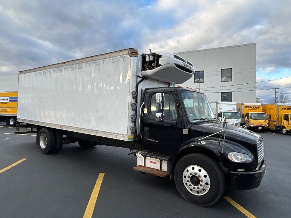 Refrigerated Truck-Light and Medium Duty Trucks-Freightliner-2019-M2-Braintree-MA-280,723\n\t\tmiles-$ 25,250 - Image 1