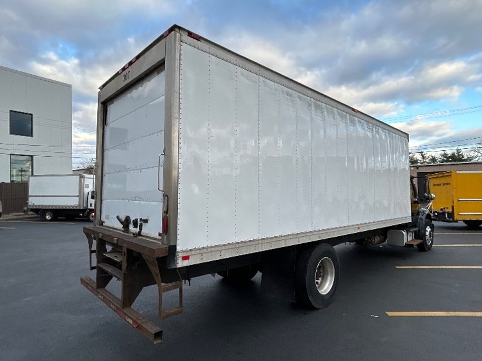 Refrigerated Truck-Light and Medium Duty Trucks-Freightliner-2019-M2-Braintree-MA-280,723\n\t\tmiles-$ 25,250 - Image 8