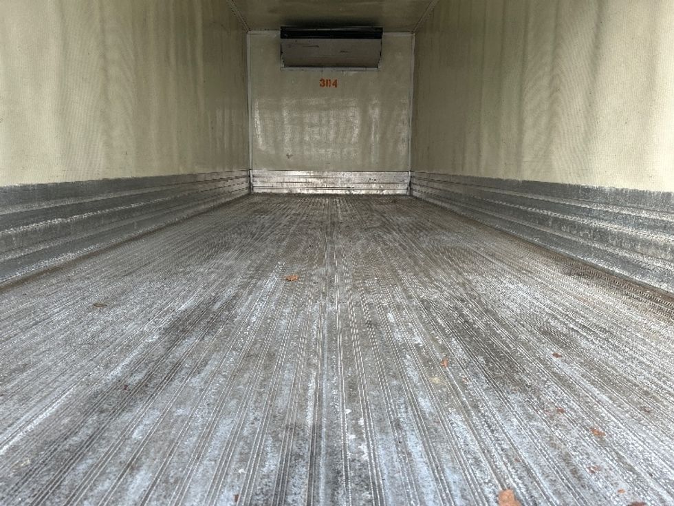 Refrigerated Truck-Light and Medium Duty Trucks-Freightliner-2019-M2-Braintree-MA-284,000\n\t\tmiles-$ 25,000 - Image 10