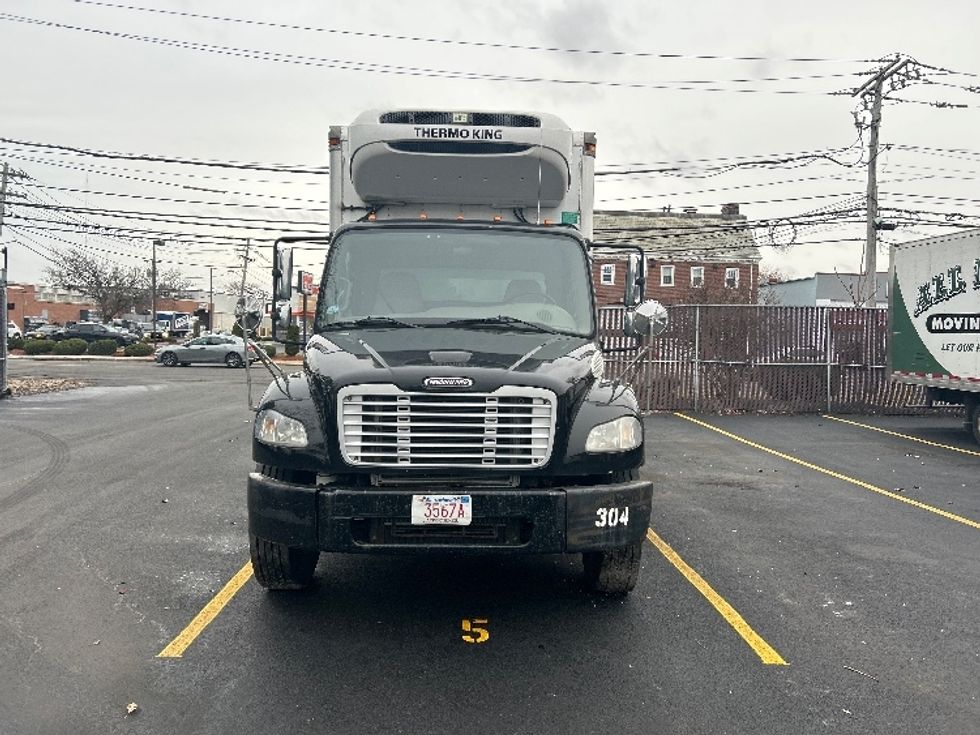 Refrigerated Truck-Light and Medium Duty Trucks-Freightliner-2019-M2-Braintree-MA-284,000\n\t\tmiles-$ 25,000 - Image 2