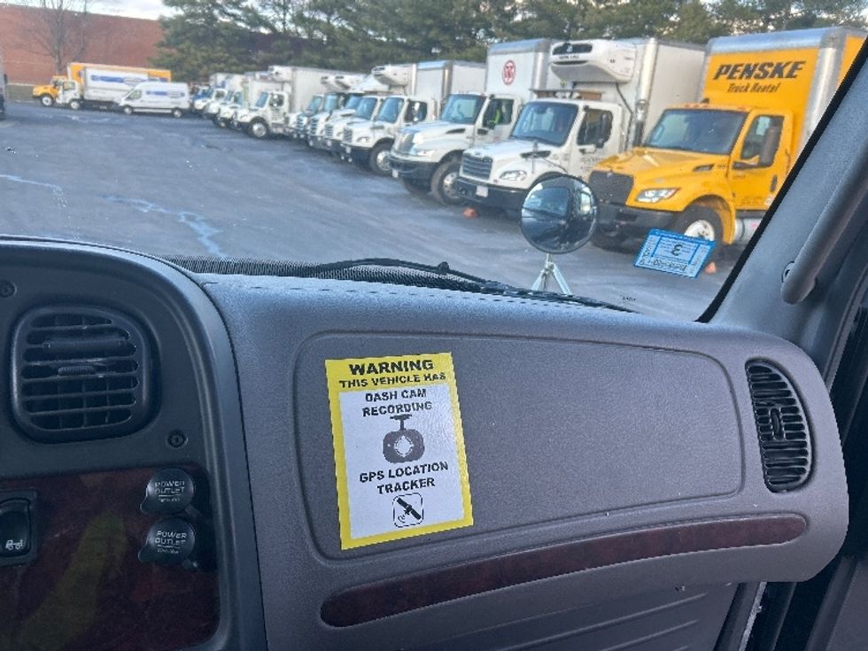 Refrigerated Truck-Light and Medium Duty Trucks-Freightliner-2019-M2-Braintree-MA-284,000\n\t\tmiles-$ 25,000 - Image 21