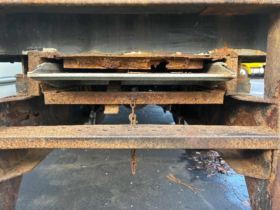 Refrigerated Truck-Light and Medium Duty Trucks-Freightliner-2019-M2-Braintree-MA-284,000\n\t\tmiles-$ 25,000 - Image 9