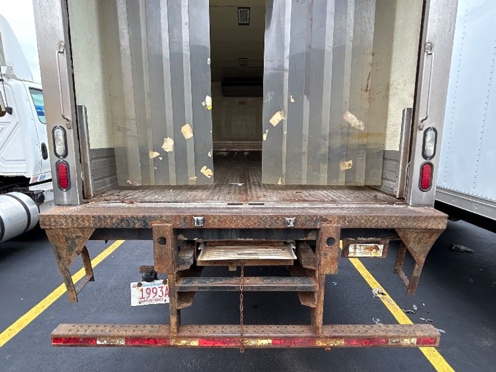 Refrigerated Truck-Light and Medium Duty Trucks-Freightliner-2019-M2-Braintree-MA-300,110\n\t\tmiles-$ 23,000 - Image 10