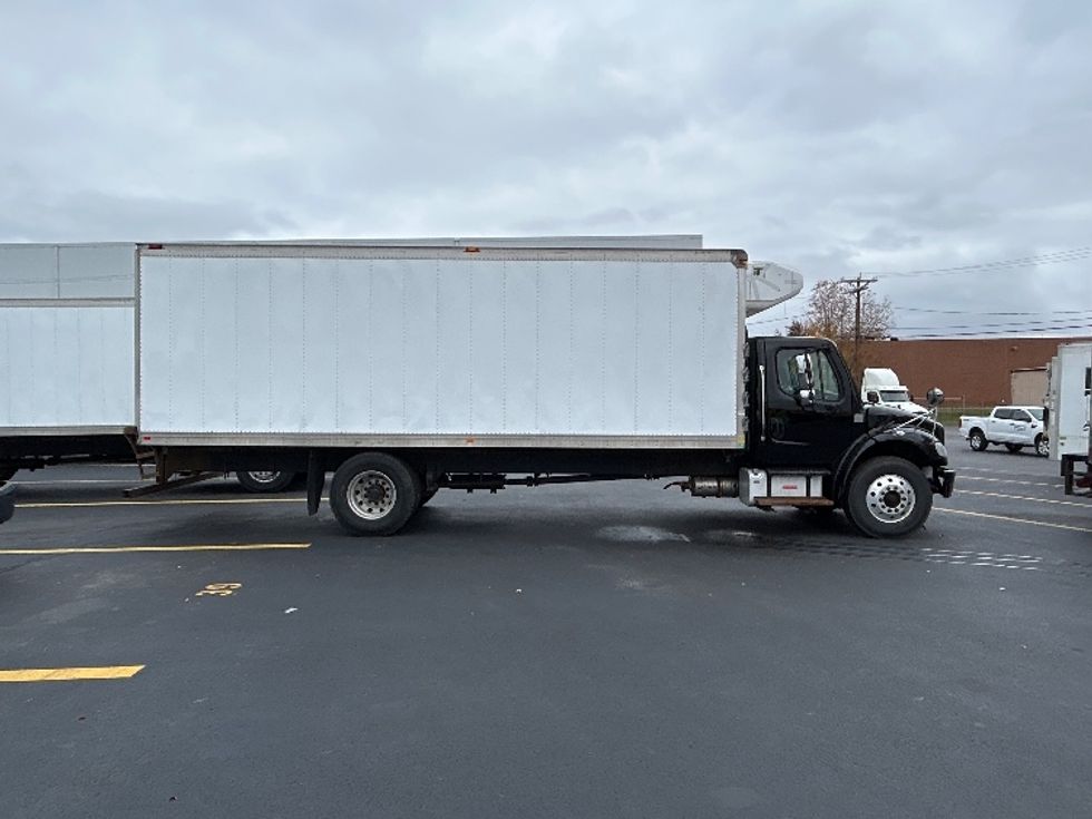 Refrigerated Truck-Light and Medium Duty Trucks-Freightliner-2019-M2-Braintree-MA-300,110\n\t\tmiles-$ 23,000 - Image 15