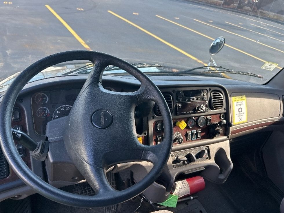 Refrigerated Truck-Light and Medium Duty Trucks-Freightliner-2019-M2-Braintree-MA-300,110\n\t\tmiles-$ 23,000 - Image 18