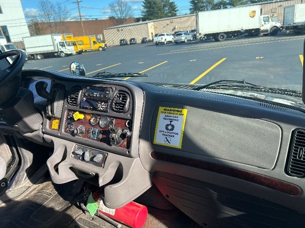 Refrigerated Truck-Light and Medium Duty Trucks-Freightliner-2019-M2-Braintree-MA-300,110\n\t\tmiles-$ 23,000 - Image 21