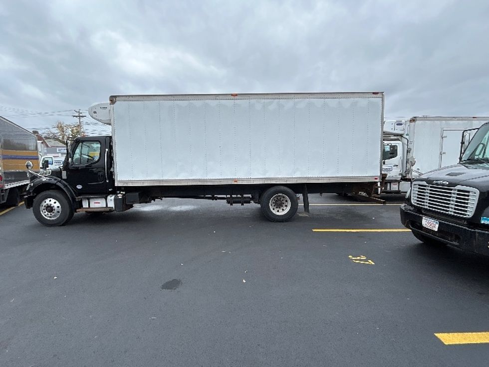 Refrigerated Truck-Light and Medium Duty Trucks-Freightliner-2019-M2-Braintree-MA-300,110\n\t\tmiles-$ 23,000 - Image 4
