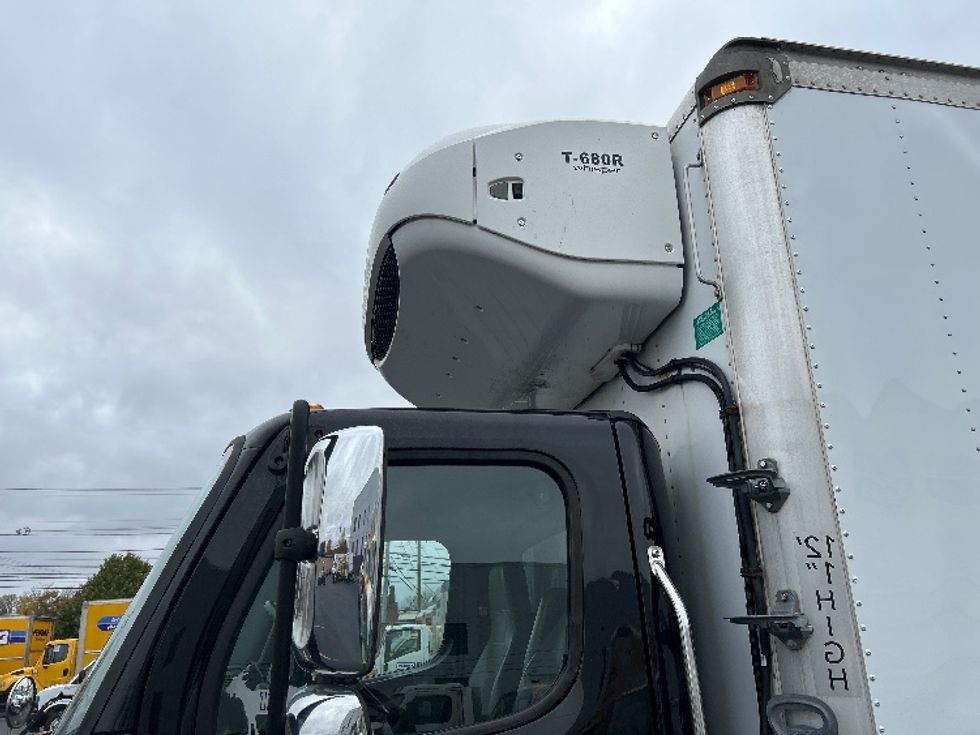 Refrigerated Truck-Light and Medium Duty Trucks-Freightliner-2019-M2-Braintree-MA-341,506\n\t\tmiles-$ 21,250 - Image 24