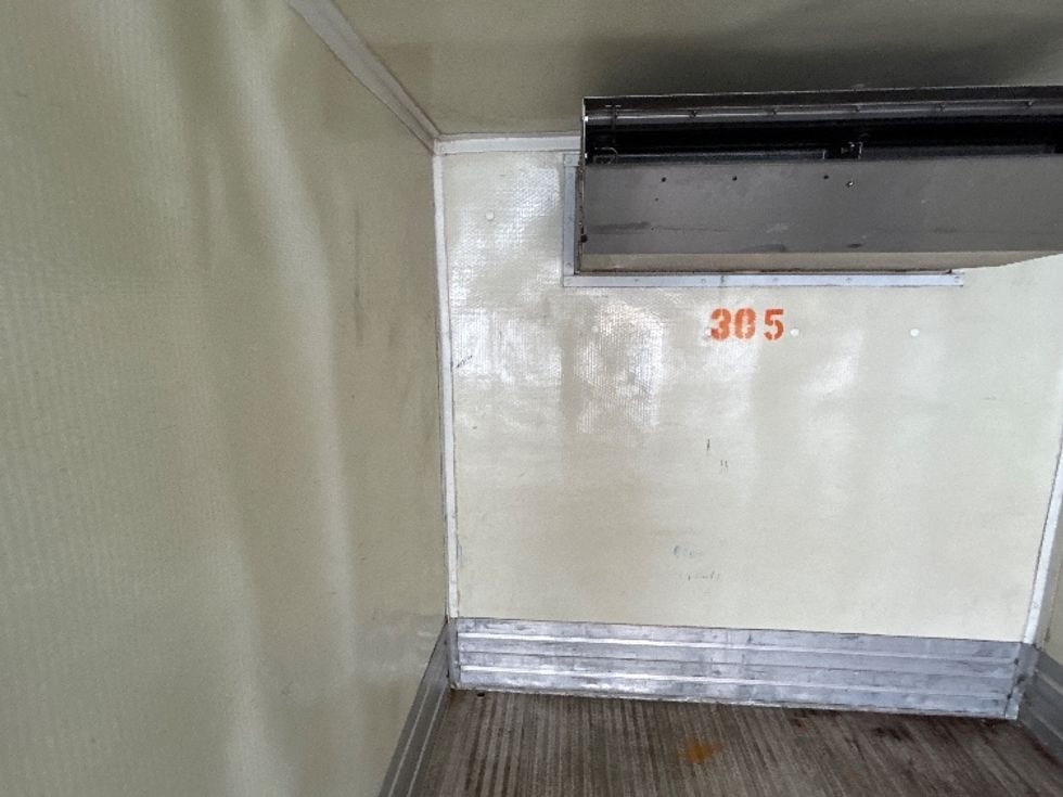 Refrigerated Truck-Light and Medium Duty Trucks-Freightliner-2019-M2-Braintree-MA-341,506\n\t\tmiles-$ 21,250 - Image 9