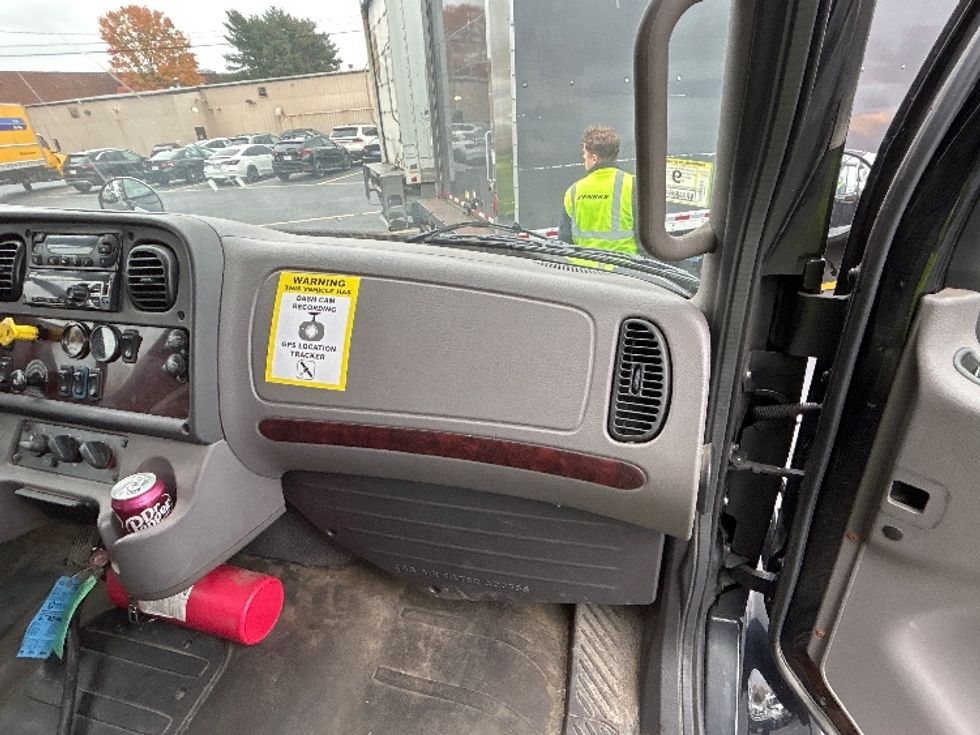 Refrigerated Truck-Light and Medium Duty Trucks-Freightliner-2019-M2-Braintree-MA-387,921\n\t\tmiles-$ 21,250 - Image 19