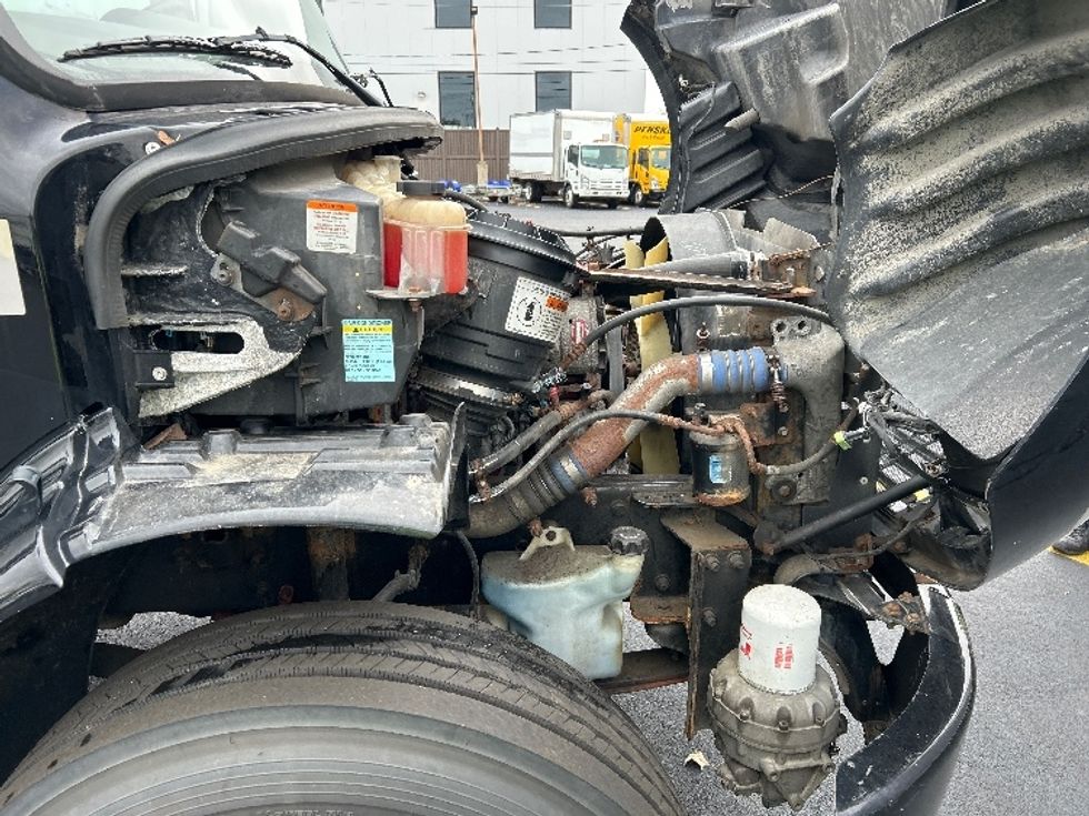 Refrigerated Truck-Light and Medium Duty Trucks-Freightliner-2019-M2-Braintree-MA-387,921\n\t\tmiles-$ 21,250 - Image 21