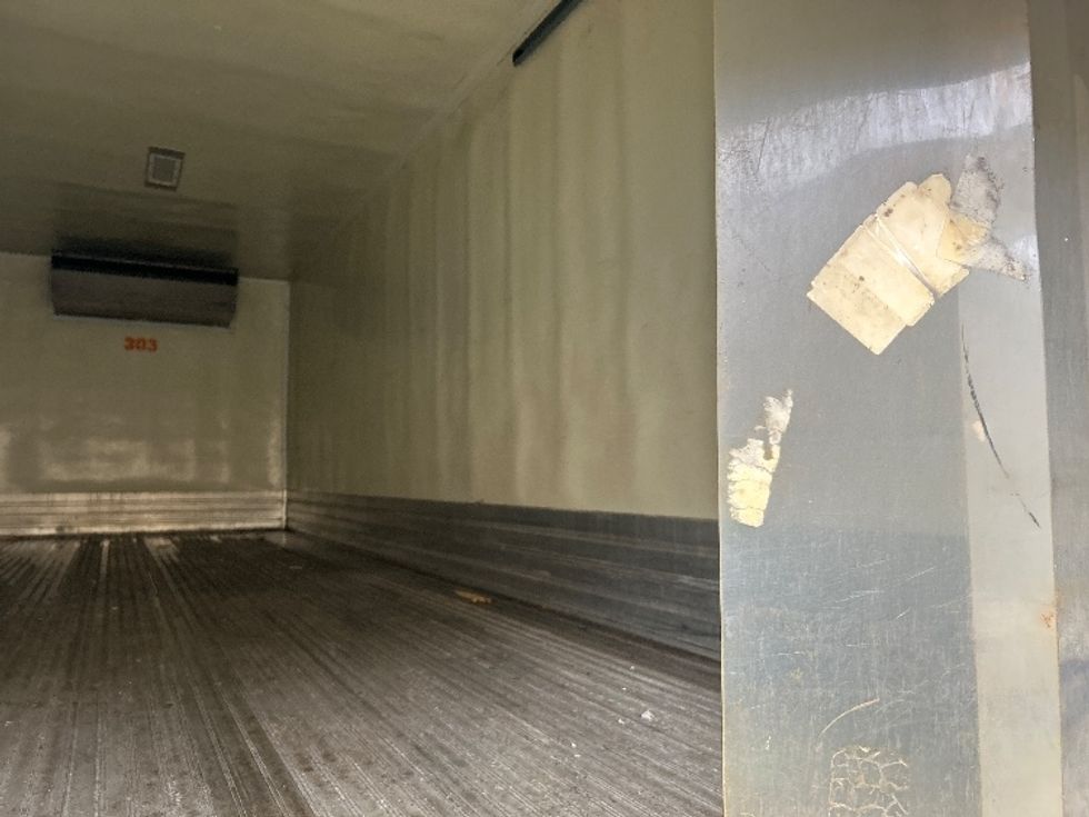 Refrigerated Truck-Light and Medium Duty Trucks-Freightliner-2019-M2-Braintree-MA-387,921\n\t\tmiles-$ 21,250 - Image 9