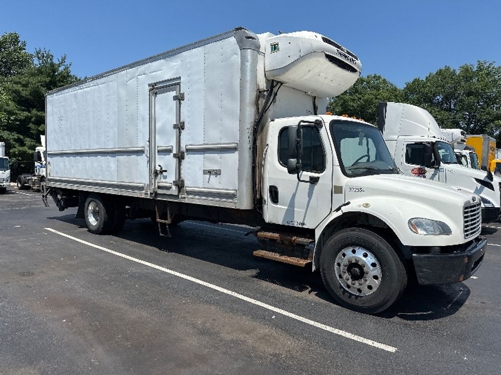 Refrigerated Truck-Light and Medium Duty Trucks-Freightliner-2019-M2-Burlington-NJ-232,308\n\t\tmiles-$ 50,000 - Image 1