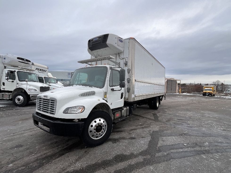 Refrigerated Truck-Light and Medium Duty Trucks-Freightliner-2019-M2-Burlington-ON-315,483\n\t\tkm-$ 59,250 - Image 3