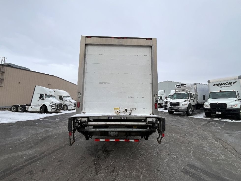 Refrigerated Truck-Light and Medium Duty Trucks-Freightliner-2019-M2-Burlington-ON-315,483\n\t\tkm-$ 59,250 - Image 7