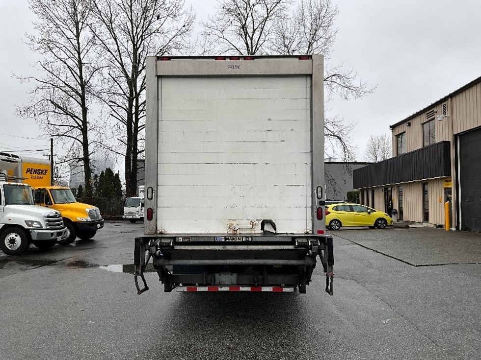 Refrigerated Truck-Light and Medium Duty Trucks-Freightliner-2019-M2-Burnaby-BC-163,461\n\t\tkm-$ 82,000 - Image 7