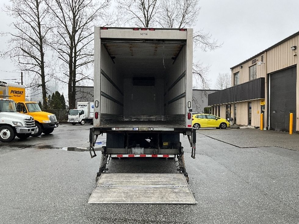 Refrigerated Truck-Light and Medium Duty Trucks-Freightliner-2019-M2-Burnaby-BC-163,461\n\t\tkm-$ 82,000 - Image 9