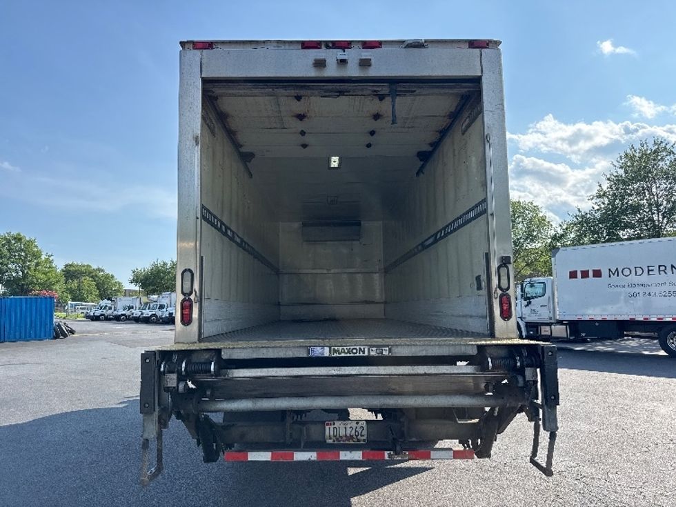 Refrigerated Truck-Light and Medium Duty Trucks-Freightliner-2019-M2-Capitol Heights-MD-152,817\n\t\tmiles-$ 55,250 - Image 8