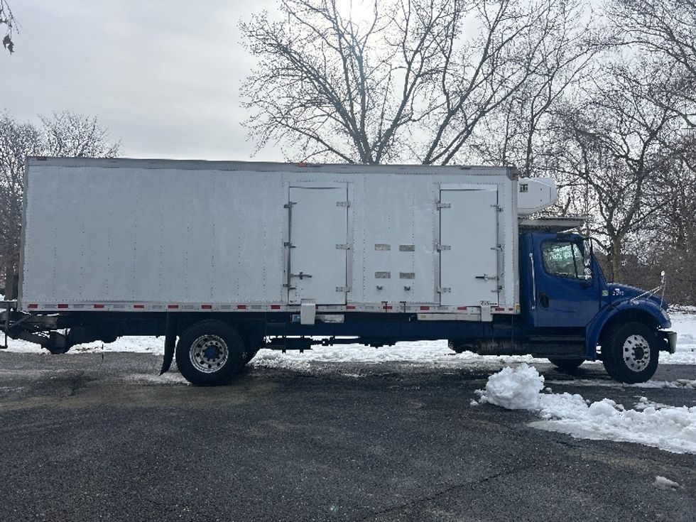 Refrigerated Truck-Light and Medium Duty Trucks-Freightliner-2019-M2-Central Islip-NY-165,122\n\t\tmiles-$ 45,750 - Image 15