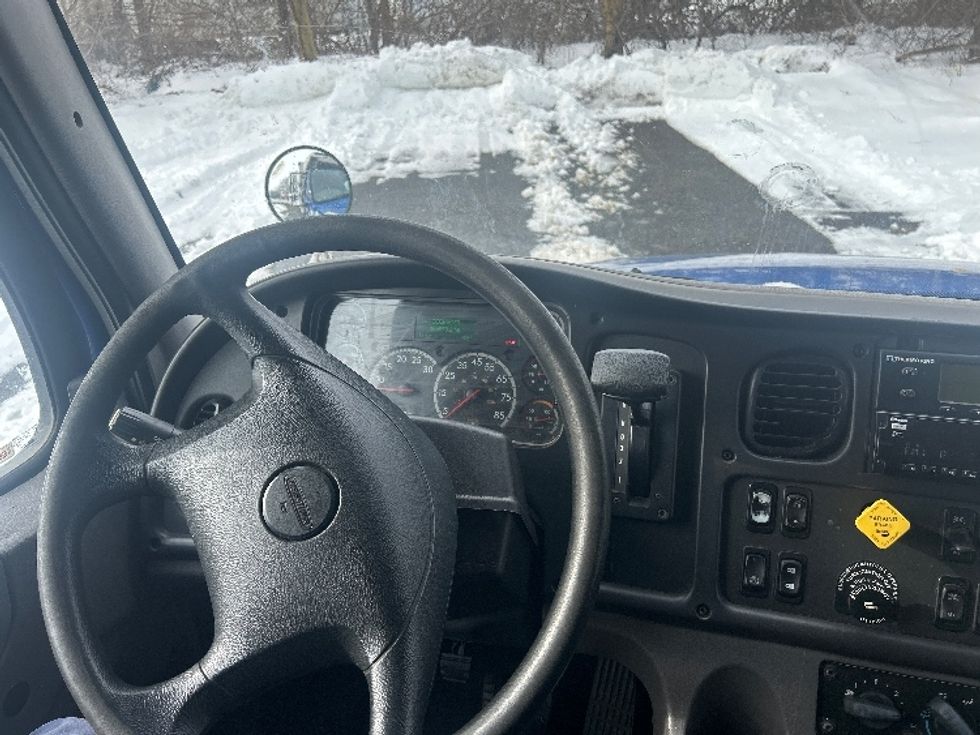 Refrigerated Truck-Light and Medium Duty Trucks-Freightliner-2019-M2-Central Islip-NY-165,122\n\t\tmiles-$ 45,750 - Image 18