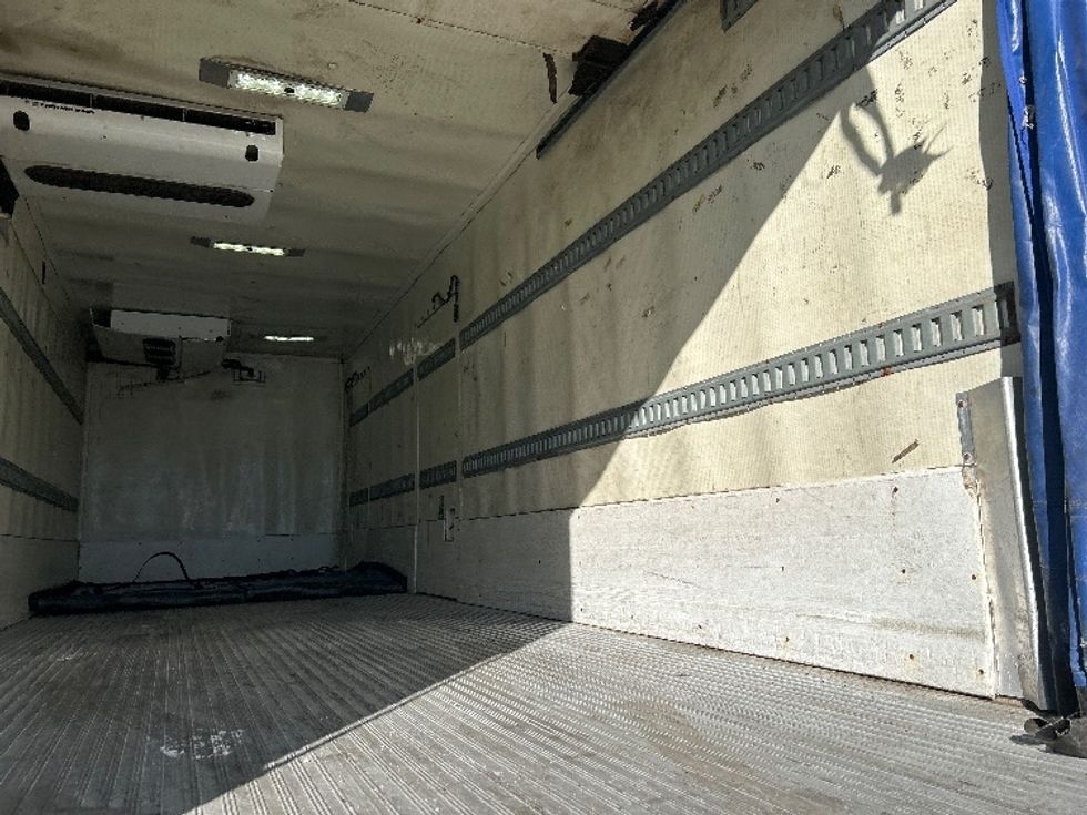 Refrigerated Truck-Light and Medium Duty Trucks-Freightliner-2019-M2-Central Islip-NY-191,716\n\t\tmiles-$ 42,250 - Image 11