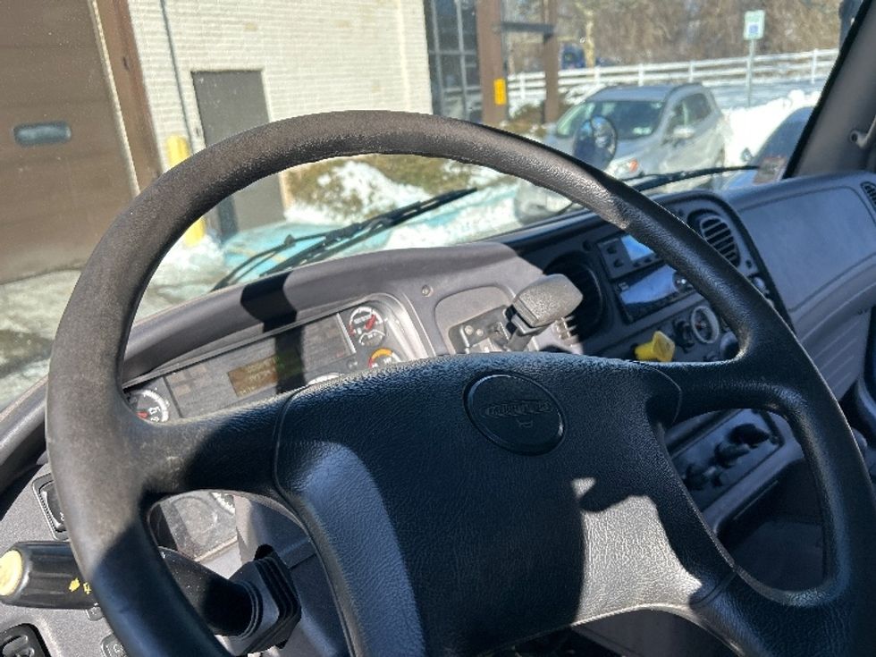 Refrigerated Truck-Light and Medium Duty Trucks-Freightliner-2019-M2-Central Islip-NY-191,716\n\t\tmiles-$ 42,250 - Image 16