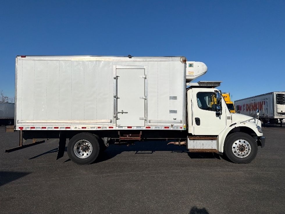 Refrigerated Truck-Light and Medium Duty Trucks-Freightliner-2019-M2-Chicopee-MA-150,739\n\t\tmiles-$ 40,250 - Image 13