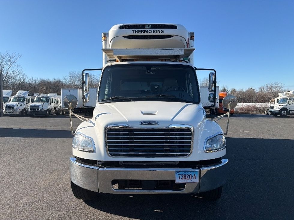Refrigerated Truck-Light and Medium Duty Trucks-Freightliner-2019-M2-Chicopee-MA-150,739\n\t\tmiles-$ 40,250 - Image 2