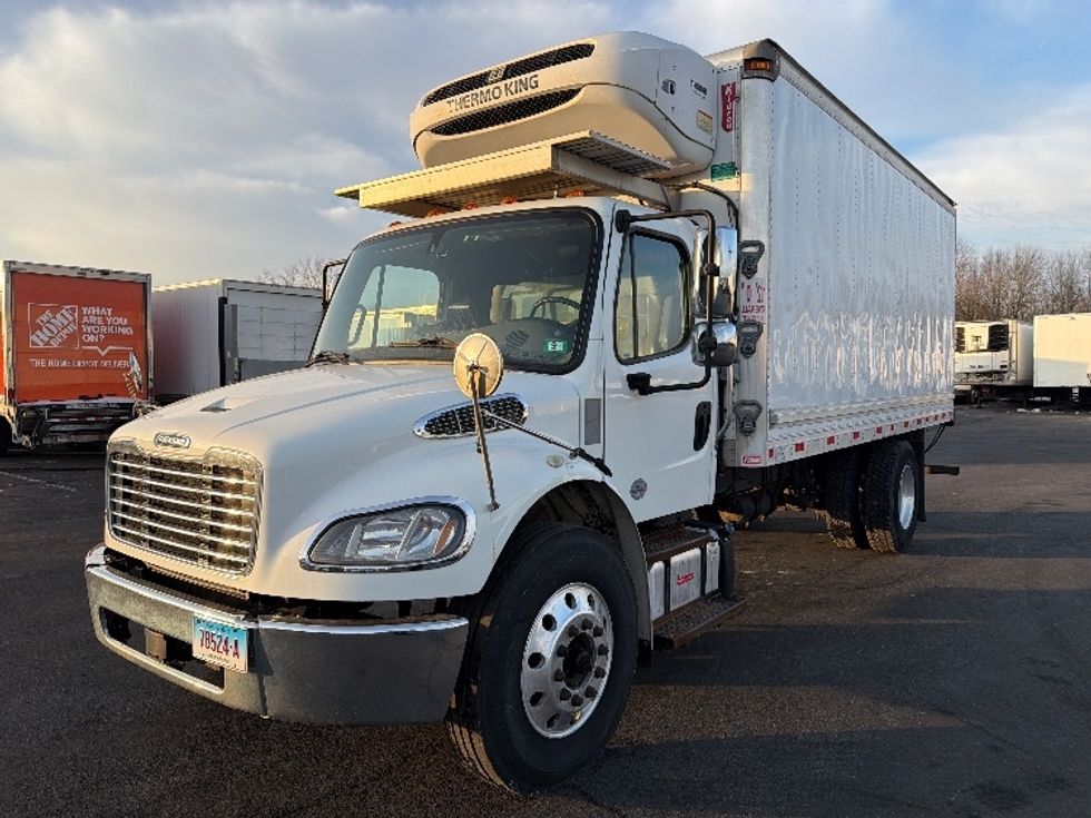 Refrigerated Truck-Light and Medium Duty Trucks-Freightliner-2019-M2-Chicopee-MA-164,375\n\t\tmiles-$ 39,000 - Image 1