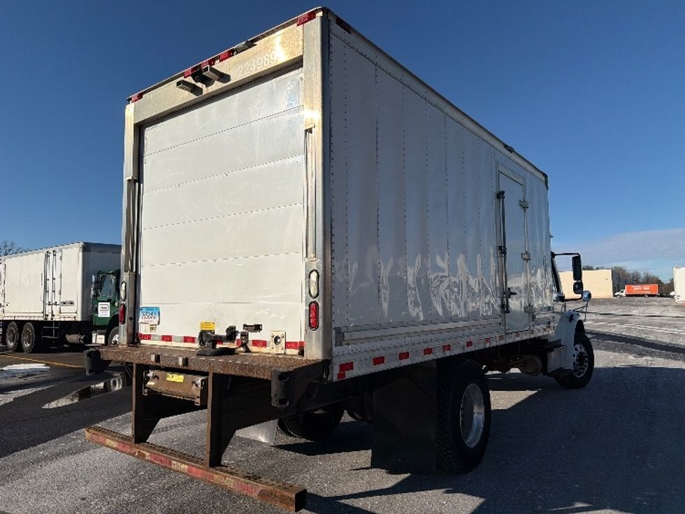 Refrigerated Truck-Light and Medium Duty Trucks-Freightliner-2019-M2-Chicopee-MA-164,375\n\t\tmiles-$ 39,000 - Image 11
