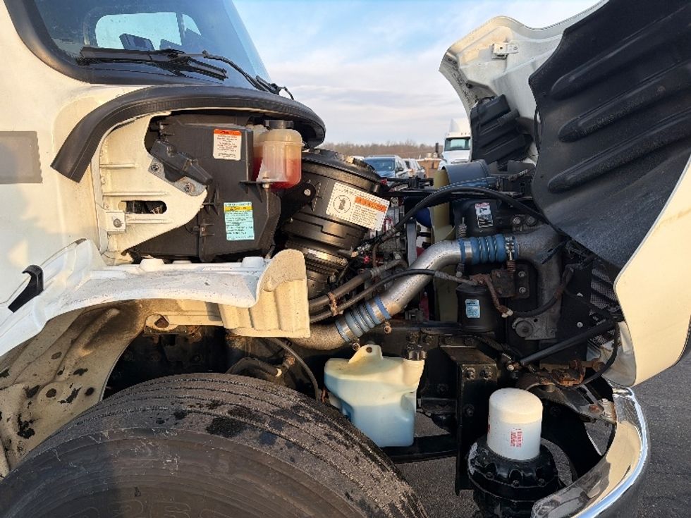 Refrigerated Truck-Light and Medium Duty Trucks-Freightliner-2019-M2-Chicopee-MA-164,375\n\t\tmiles-$ 39,000 - Image 21