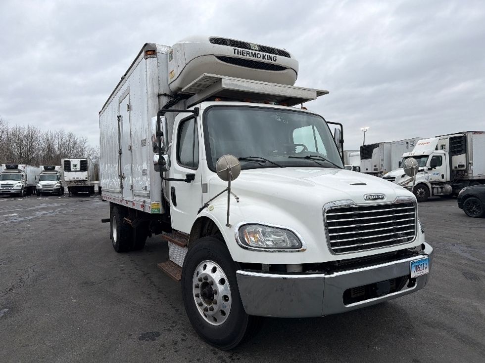 Refrigerated Truck-Light and Medium Duty Trucks-Freightliner-2019-M2-Chicopee-MA-185,937\n\t\tmiles-$ 35,750 - Image 1