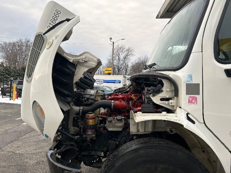 Refrigerated Truck-Light and Medium Duty Trucks-Freightliner-2019-M2-Chicopee-MA-212,474\n\t\tmiles-$ 43,500 - Image 24