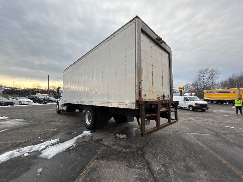 Refrigerated Truck-Light and Medium Duty Trucks-Freightliner-2019-M2-Chicopee-MA-212,474\n\t\tmiles-$ 43,500 - Image 6