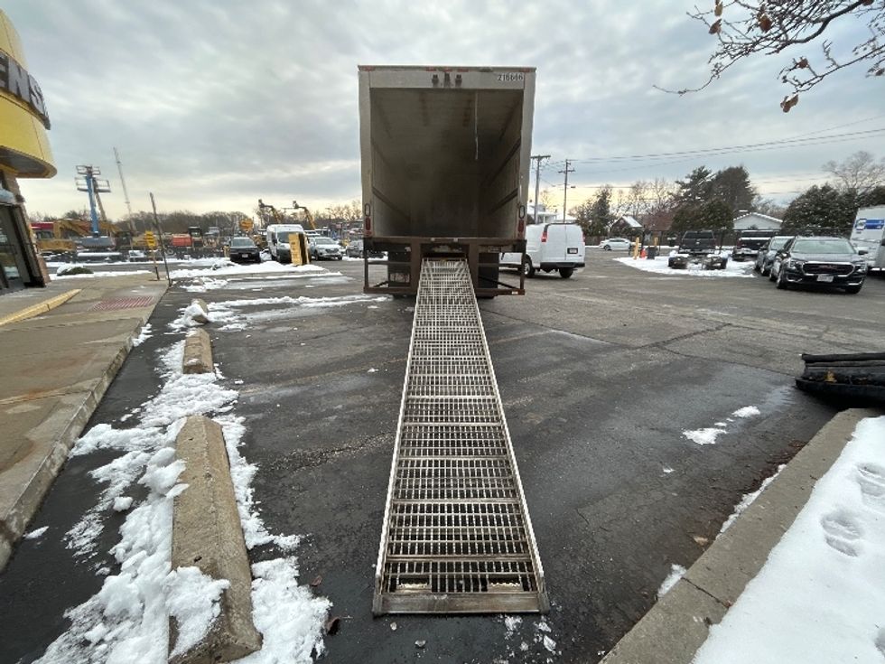 Refrigerated Truck-Light and Medium Duty Trucks-Freightliner-2019-M2-Chicopee-MA-212,474\n\t\tmiles-$ 43,500 - Image 9