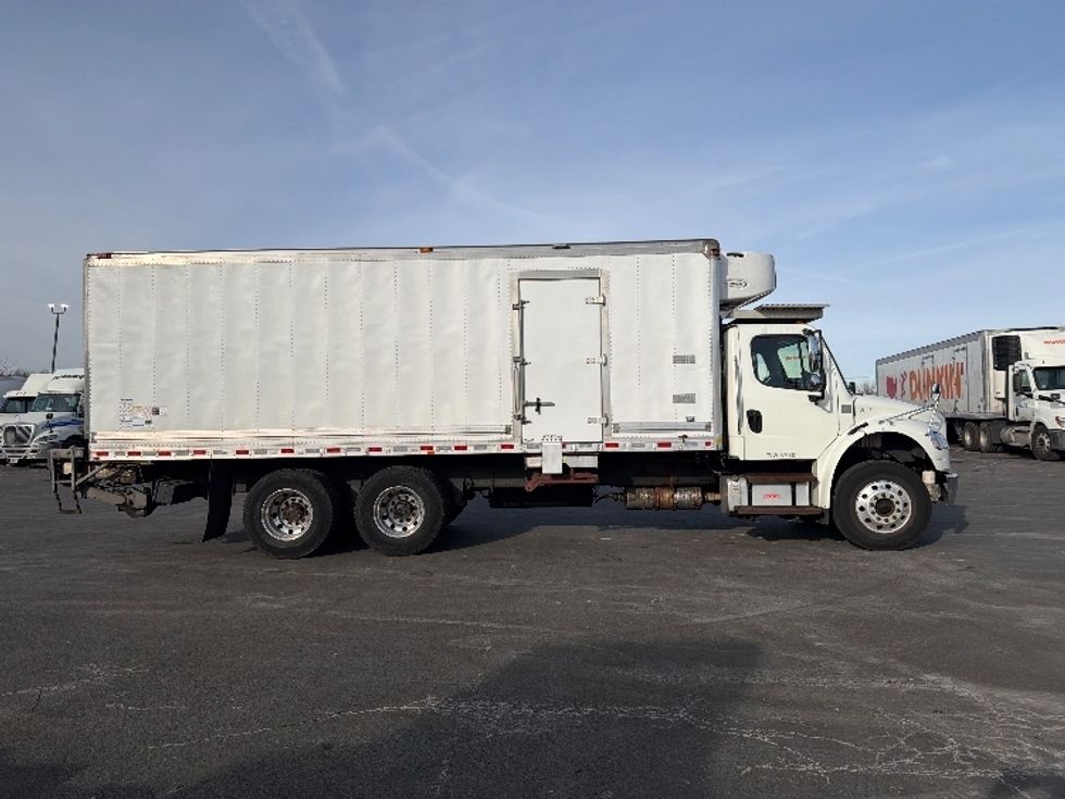 Refrigerated Truck-Light and Medium Duty Trucks-Freightliner-2019-M2-Chicopee-MA-255,269\n\t\tmiles-$ 52,750 - Image 14