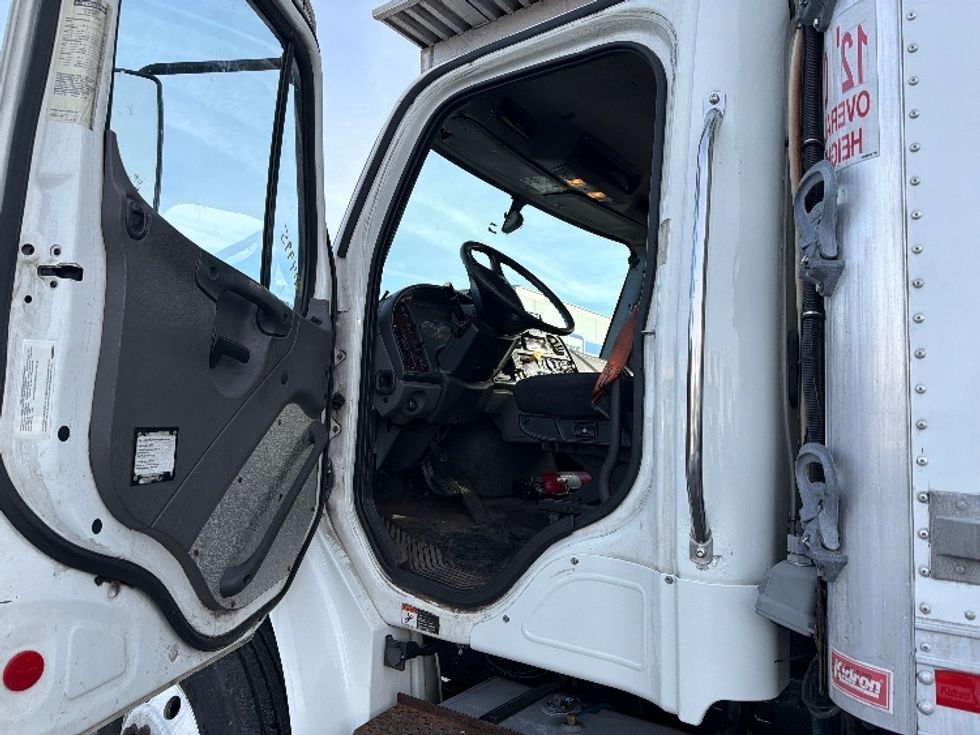 Refrigerated Truck-Light and Medium Duty Trucks-Freightliner-2019-M2-Chicopee-MA-255,269\n\t\tmiles-$ 52,750 - Image 15