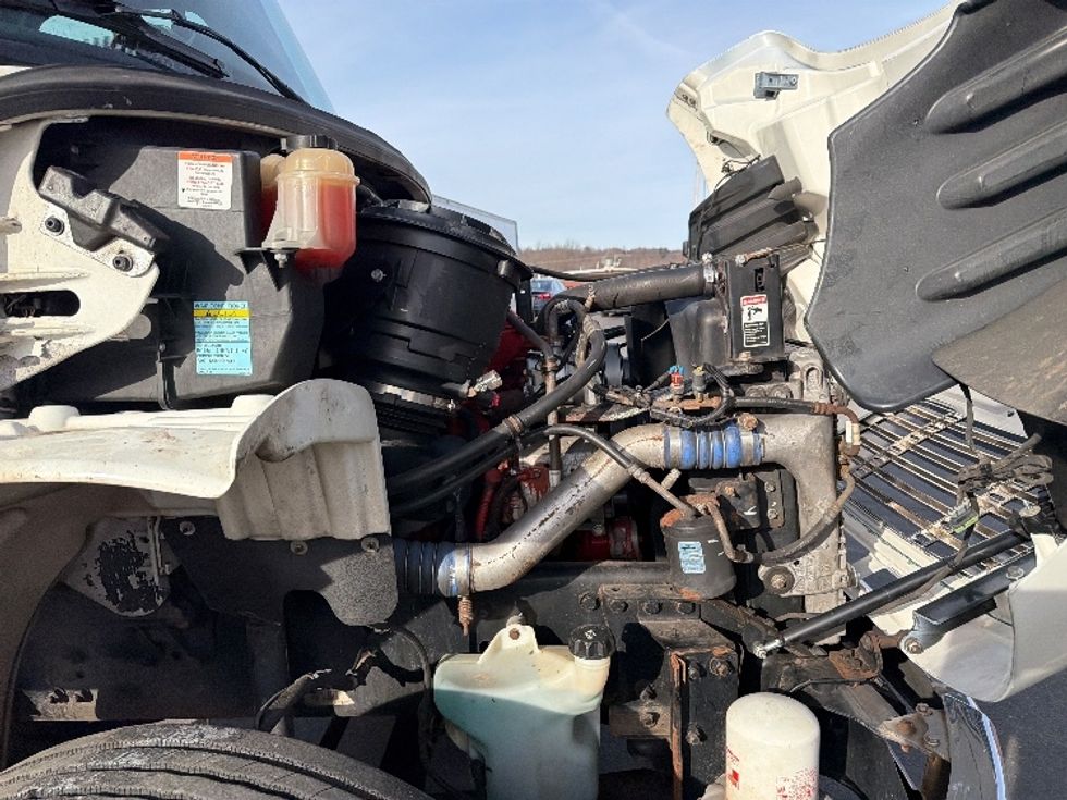 Refrigerated Truck-Light and Medium Duty Trucks-Freightliner-2019-M2-Chicopee-MA-255,269\n\t\tmiles-$ 52,750 - Image 22