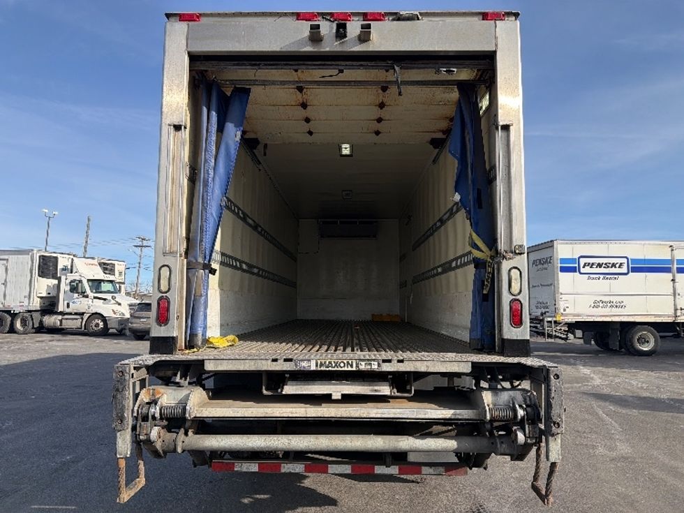 Refrigerated Truck-Light and Medium Duty Trucks-Freightliner-2019-M2-Chicopee-MA-255,269\n\t\tmiles-$ 52,750 - Image 8