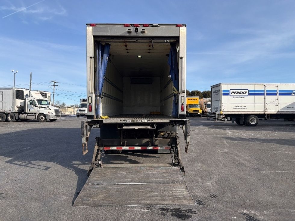 Refrigerated Truck-Light and Medium Duty Trucks-Freightliner-2019-M2-Chicopee-MA-255,269\n\t\tmiles-$ 52,750 - Image 9
