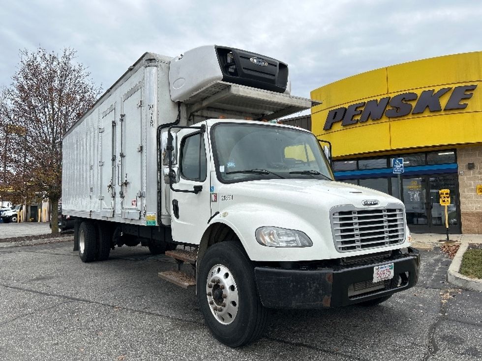 Refrigerated Truck-Light and Medium Duty Trucks-Freightliner-2019-M2-Chicopee-MA-263,762\n\t\tmiles-$ 27,750 - Image 1